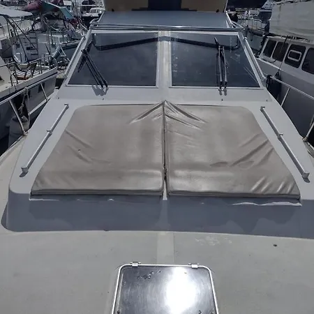 Yach Boat Experience